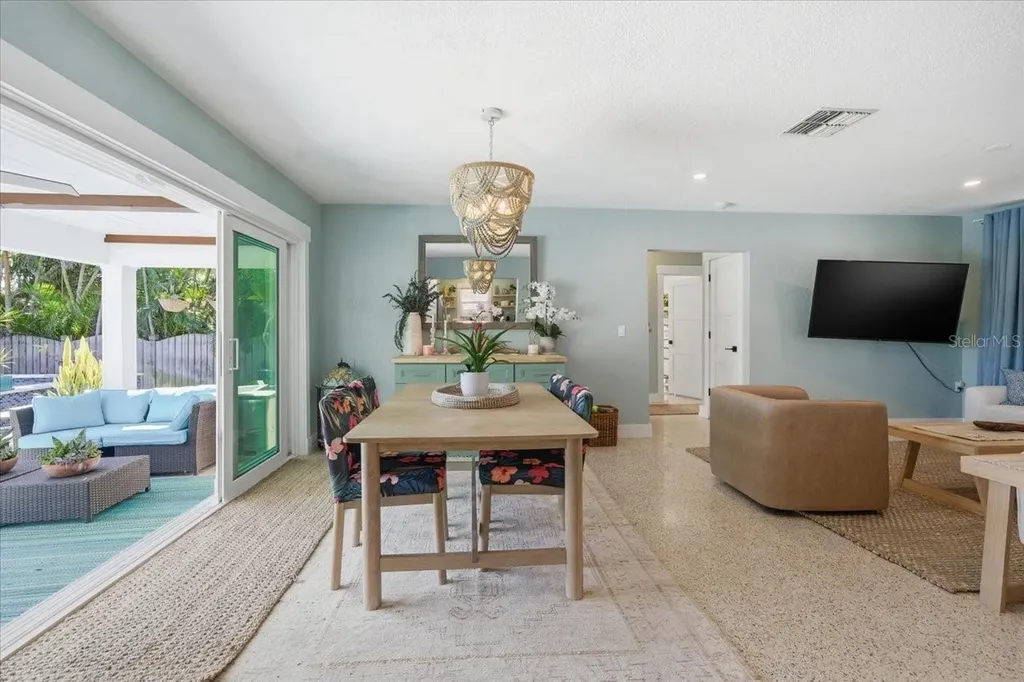 937 Bruce Avenue Clearwater Beach FL 33767