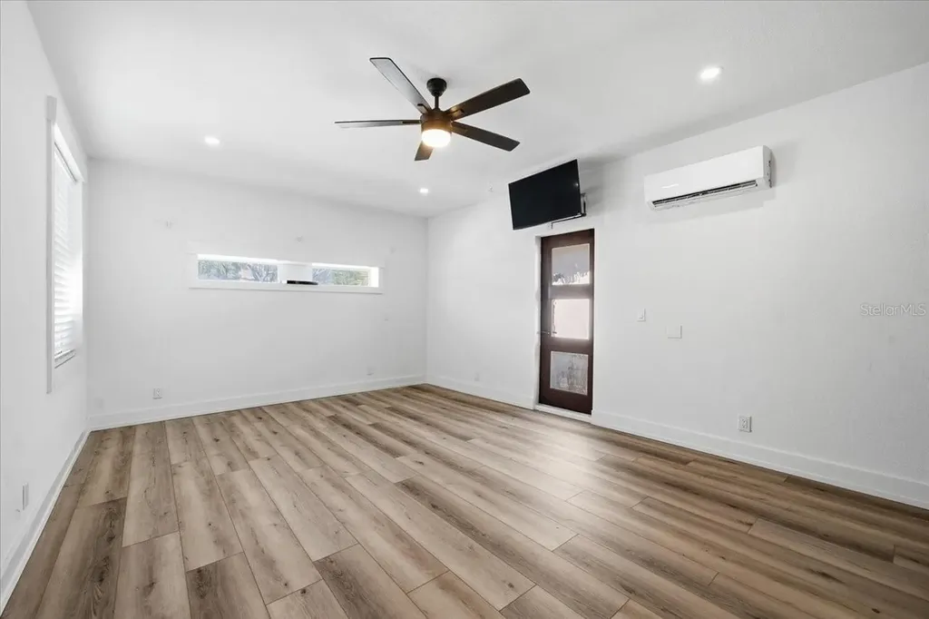 937 Bruce Avenue Clearwater Beach FL 33767