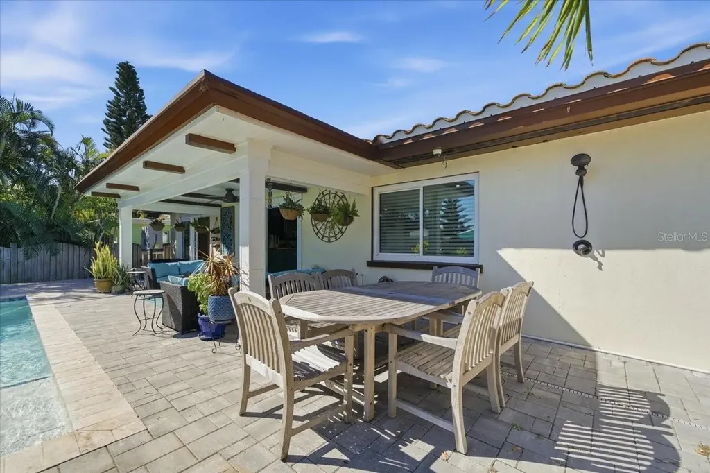 937 Bruce Avenue Clearwater Beach FL 33767