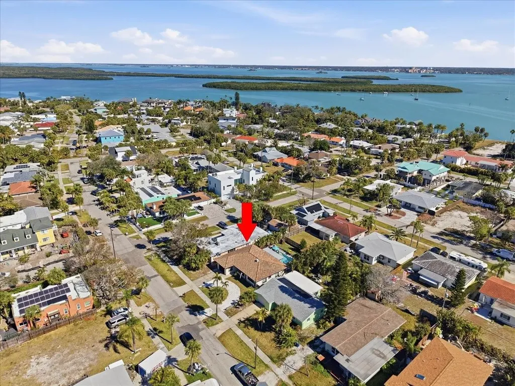 937 Bruce Avenue Clearwater Beach FL 33767