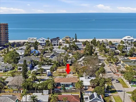 937 Bruce Avenue Clearwater Beach FL 33767