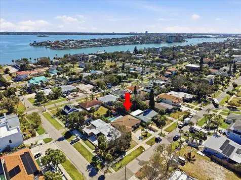 937 Bruce Avenue Clearwater Beach FL 33767