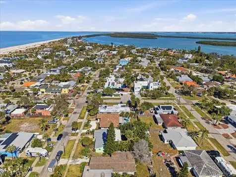 937 Bruce Avenue Clearwater Beach FL 33767