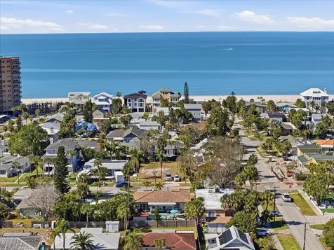 937 Bruce Avenue Clearwater Beach FL 33767
