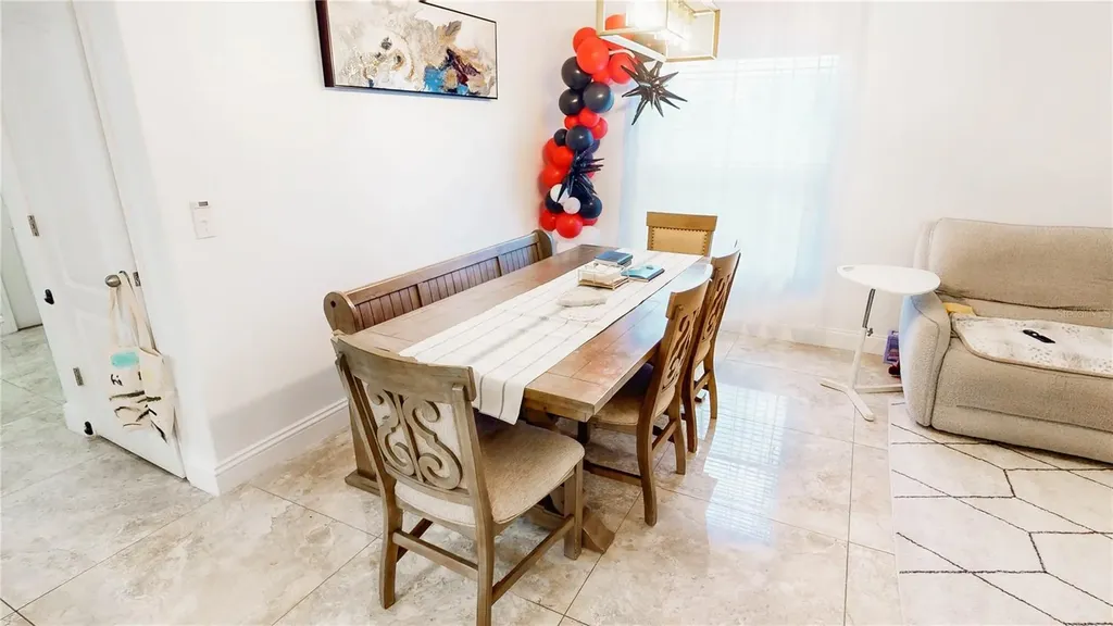 1110 Seminole Sky Drive Ruskin FL 33570