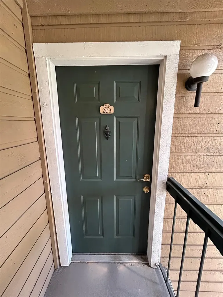 5500 Devonbriar Way Orlando FL 32822