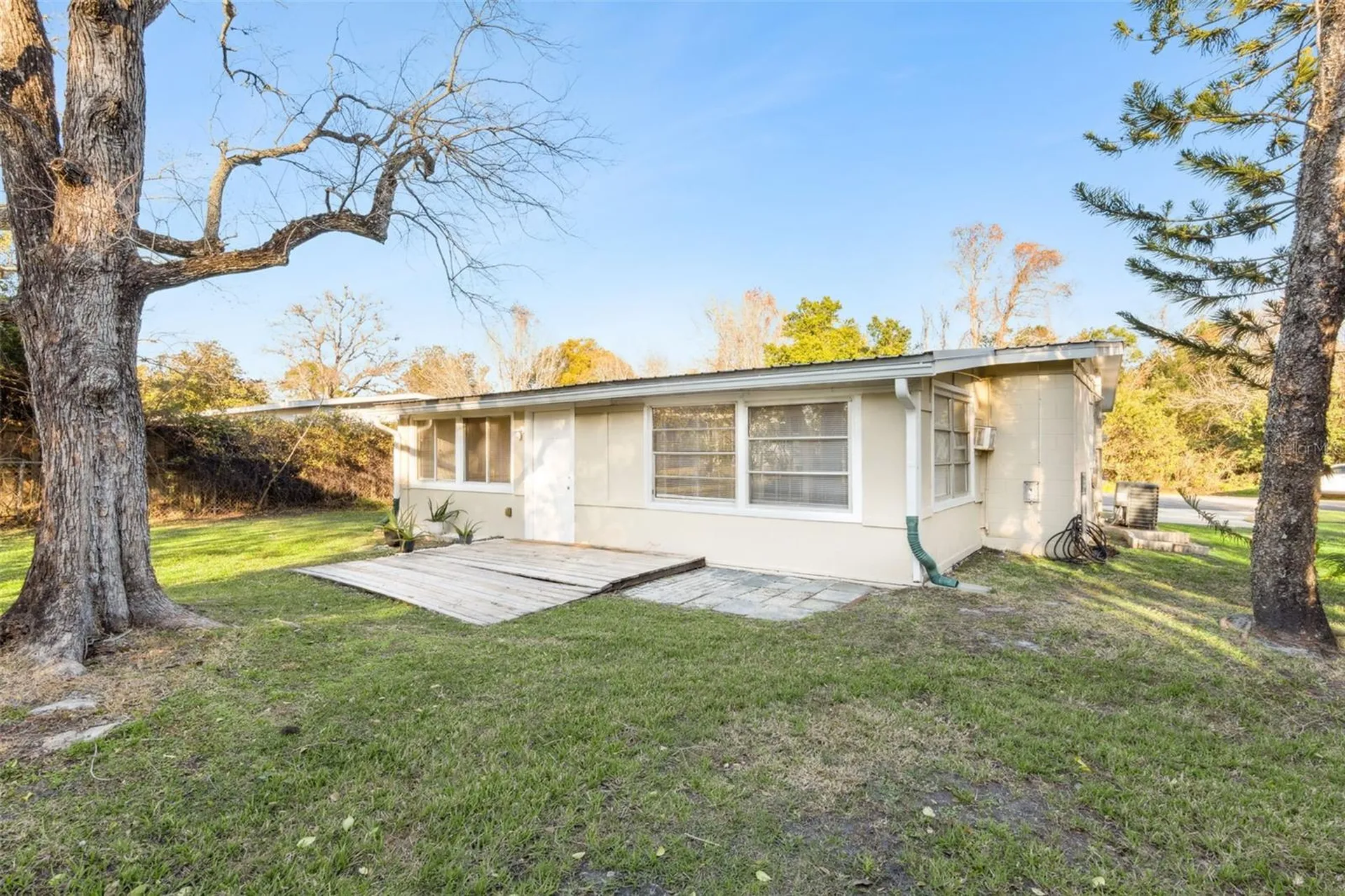 1576 Zinnia Drive Deltona FL 32725