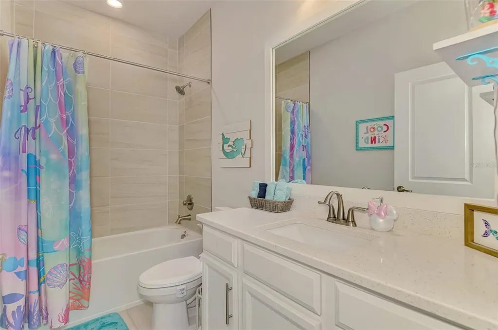 5523 Spanish Moss Cove Bradenton FL 34203
