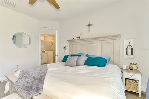 5523 Spanish Moss Cove Bradenton FL 34203