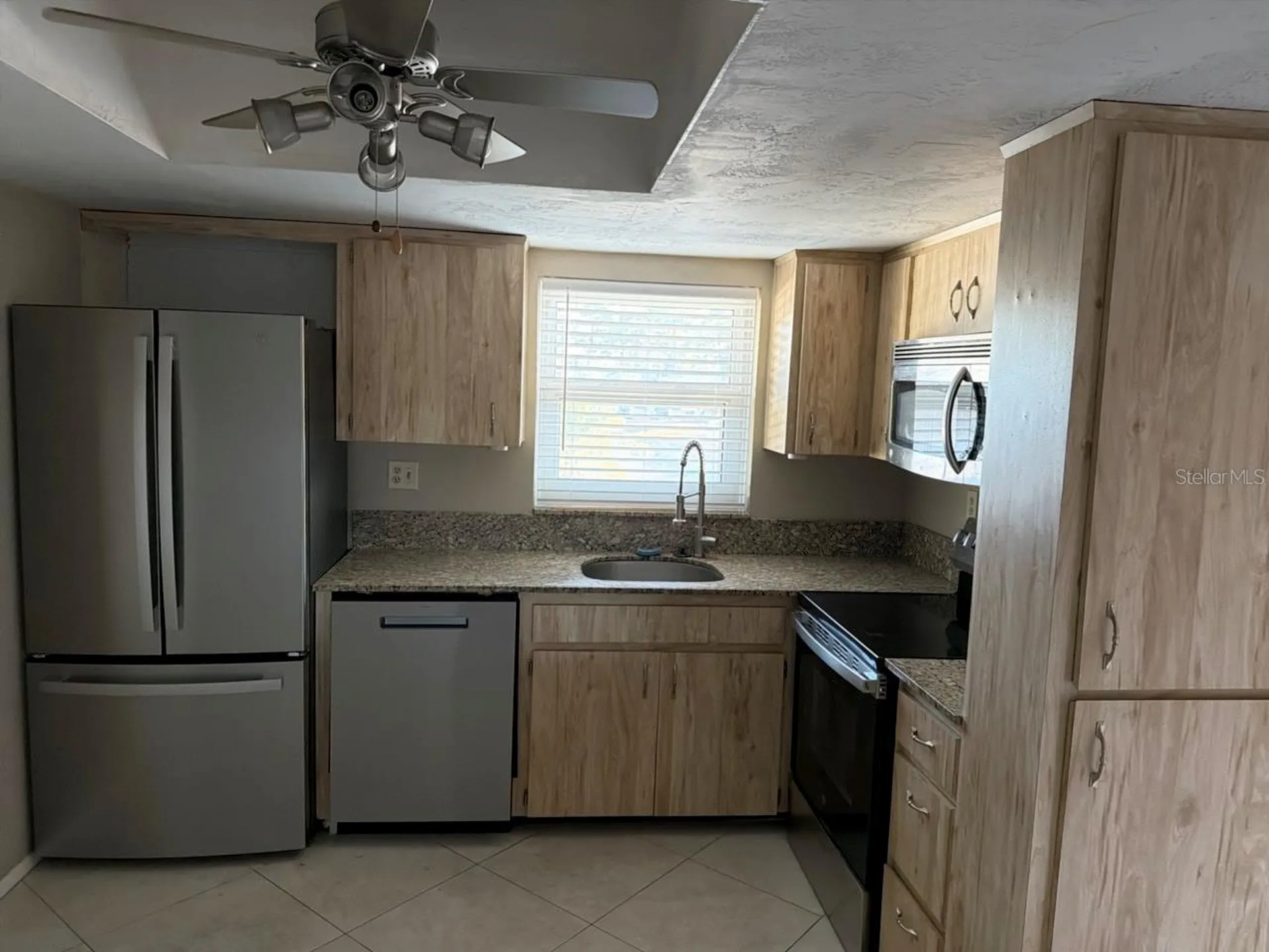9815 47th Avenue N St Petersburg FL 33708