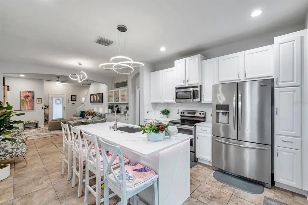 2602 W Nassau Street Tampa FL 33607
