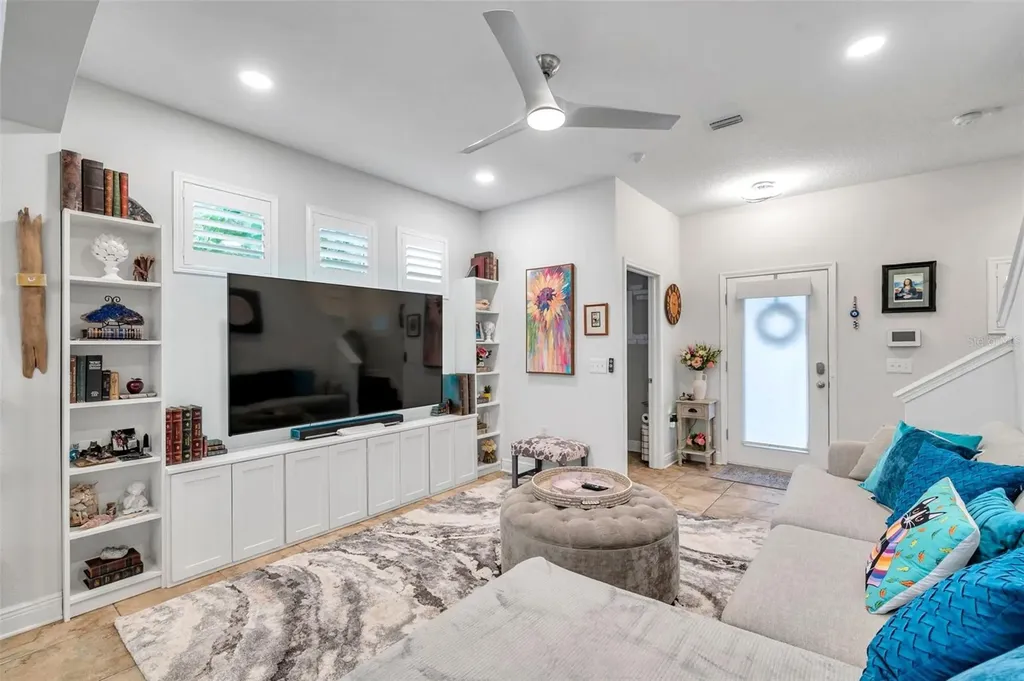 2602 W Nassau Street Tampa FL 33607