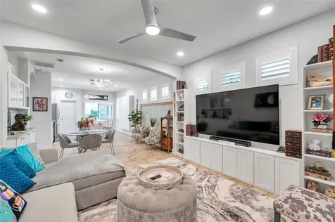 2602 W Nassau Street Tampa FL 33607