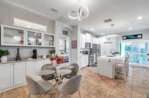 2602 W Nassau Street Tampa FL 33607