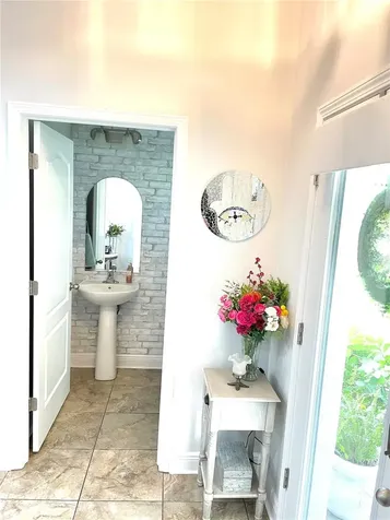 2602 W Nassau Street Tampa FL 33607