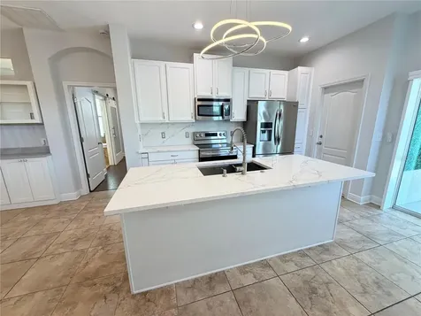 2602 W Nassau Street Tampa FL 33607