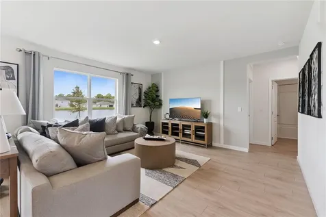 2002 Alameda Drive Deltona FL 32738