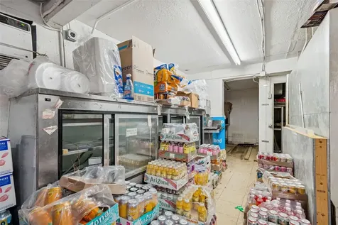 1664 15th Avenue S St Petersburg FL 33712