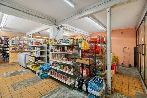 1664 15th Avenue S St Petersburg FL 33712