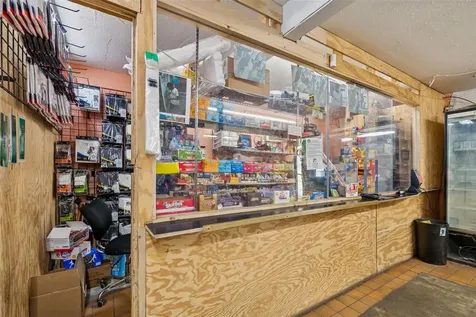 1664 15th Avenue S St Petersburg FL 33712