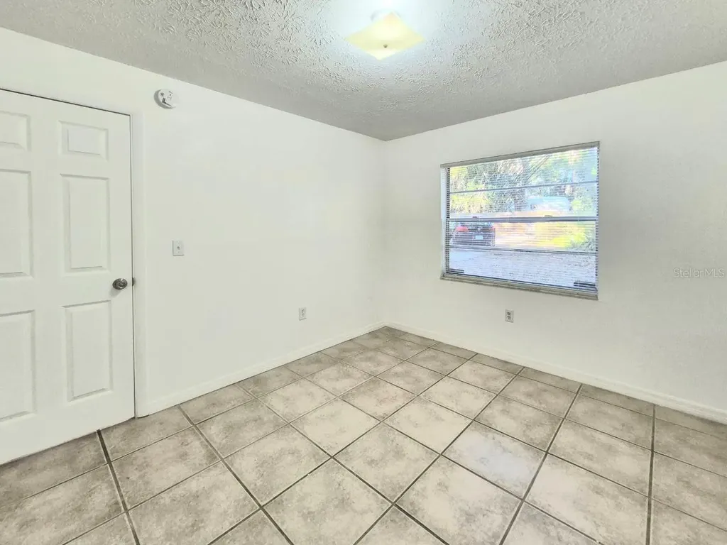 1702 E Mulberry Drive Tampa FL 33604