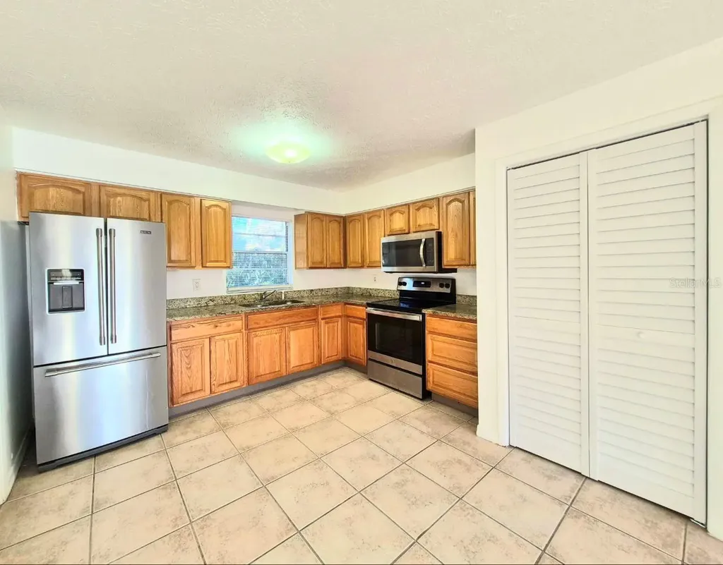 1702 E Mulberry Drive Tampa FL 33604