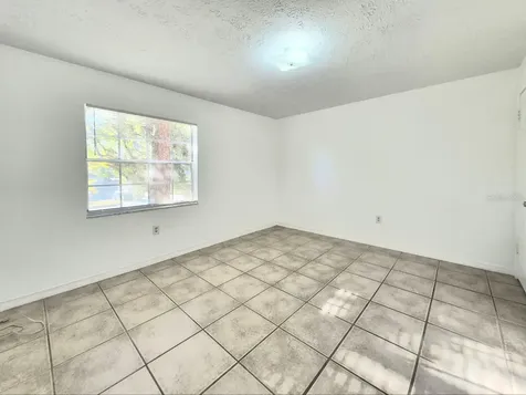 1702 E Mulberry Drive Tampa FL 33604