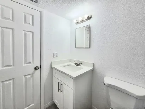 1702 E Mulberry Drive Tampa FL 33604