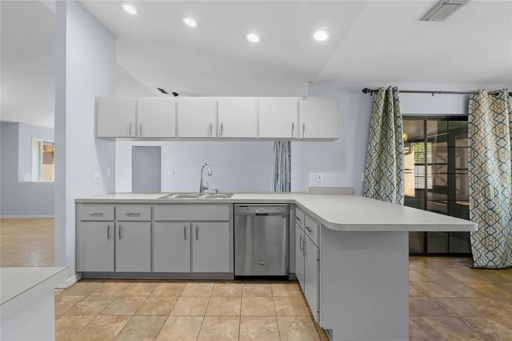 3345 NE 41st Place Ocala FL 34479
