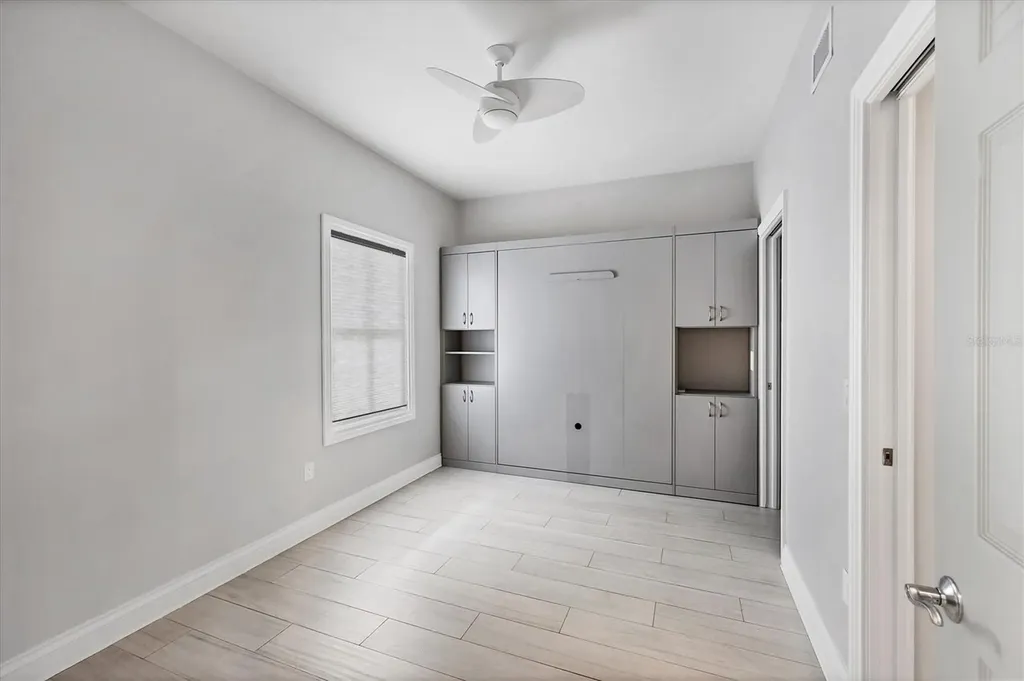 8111 Lakewood Main Street Lakewood Ranch FL 34202