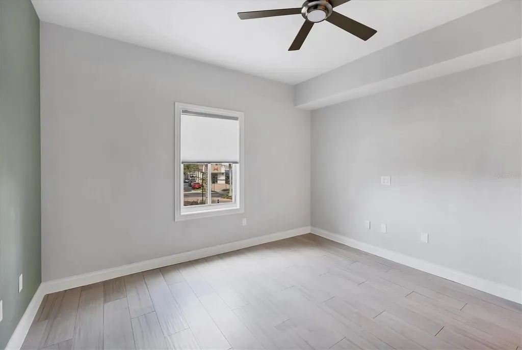 8111 Lakewood Main Street Lakewood Ranch FL 34202