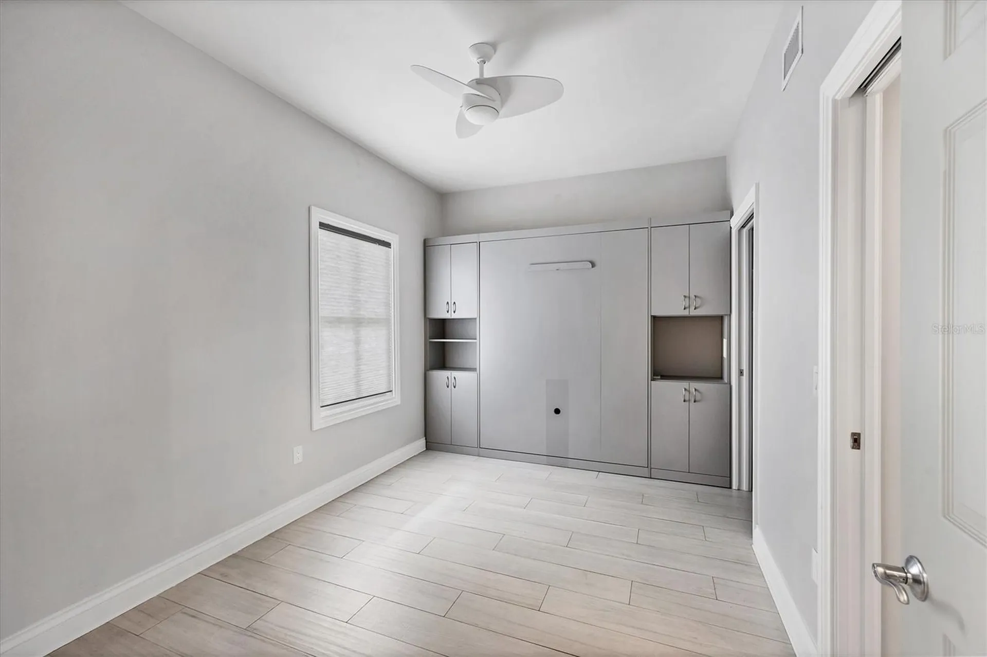8111 Lakewood Main Street Lakewood Ranch FL 34202