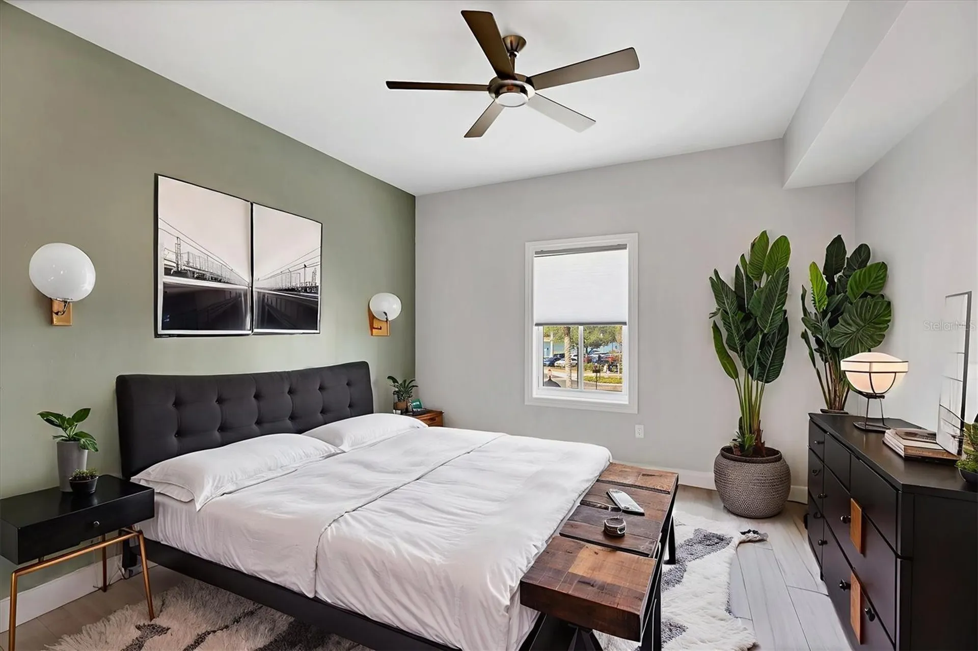 8111 Lakewood Main Street Lakewood Ranch FL 34202