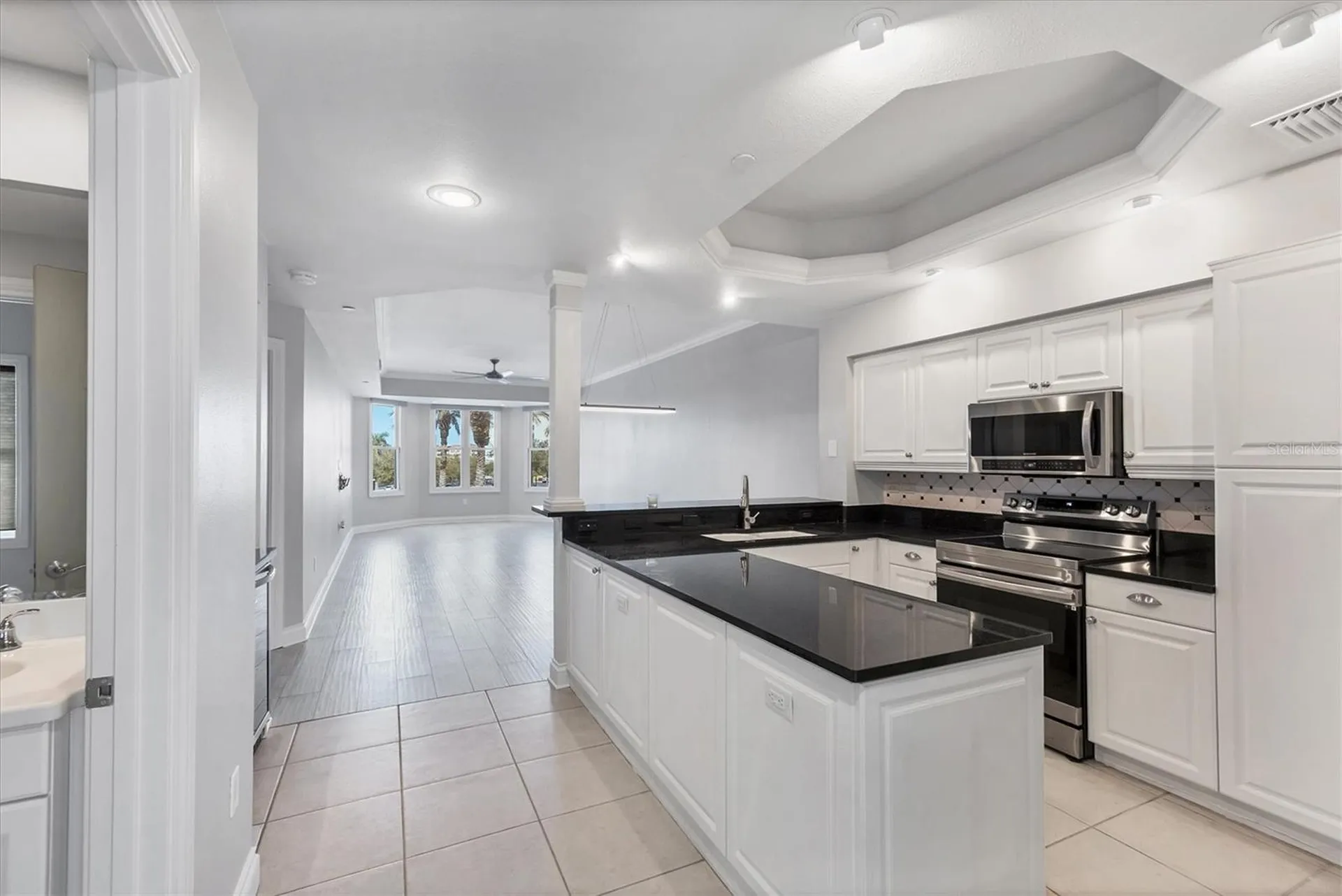 8111 Lakewood Main Street Lakewood Ranch FL 34202