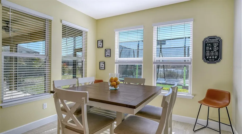 9491 Tequila Sunrise Drive Sarasota FL 34241