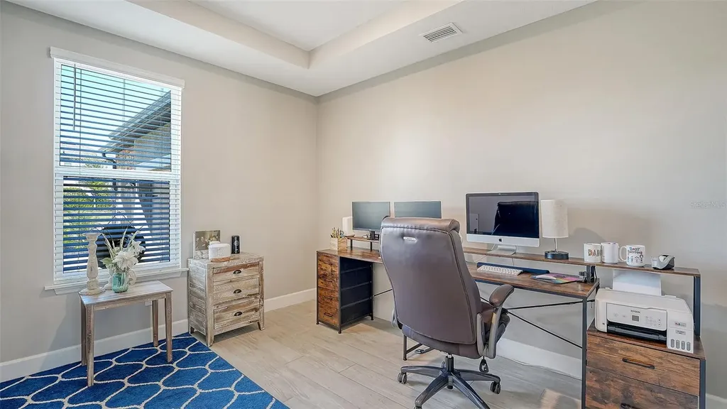9491 Tequila Sunrise Drive Sarasota FL 34241