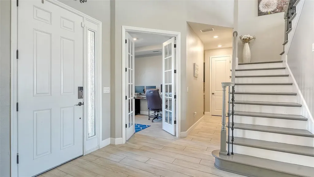 9491 Tequila Sunrise Drive Sarasota FL 34241