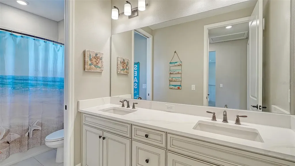 9491 Tequila Sunrise Drive Sarasota FL 34241
