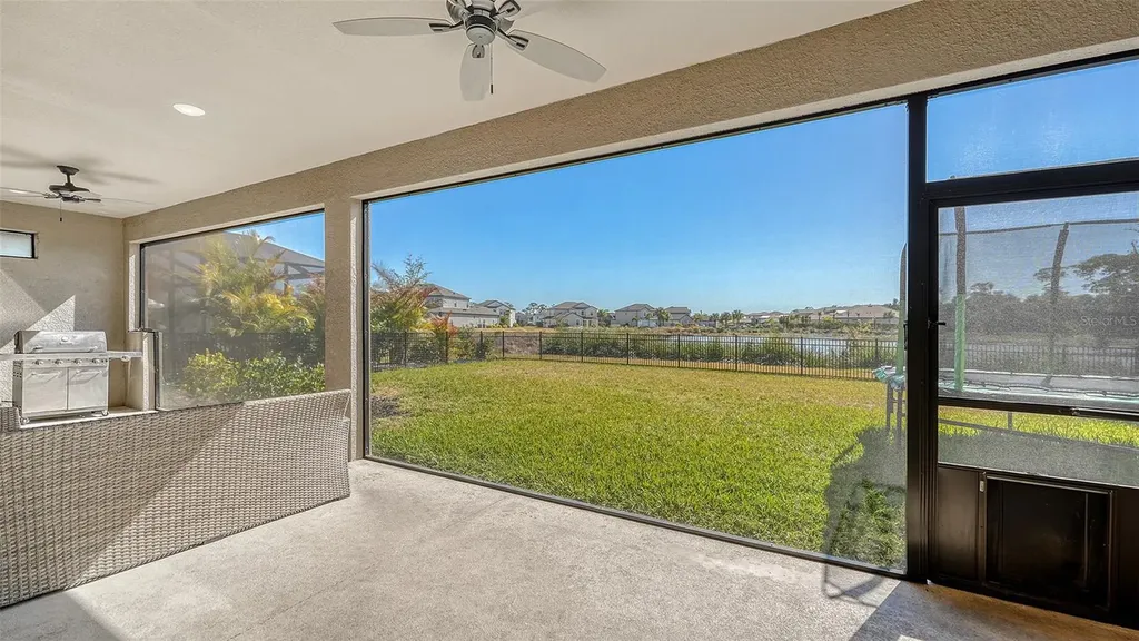 9491 Tequila Sunrise Drive Sarasota FL 34241