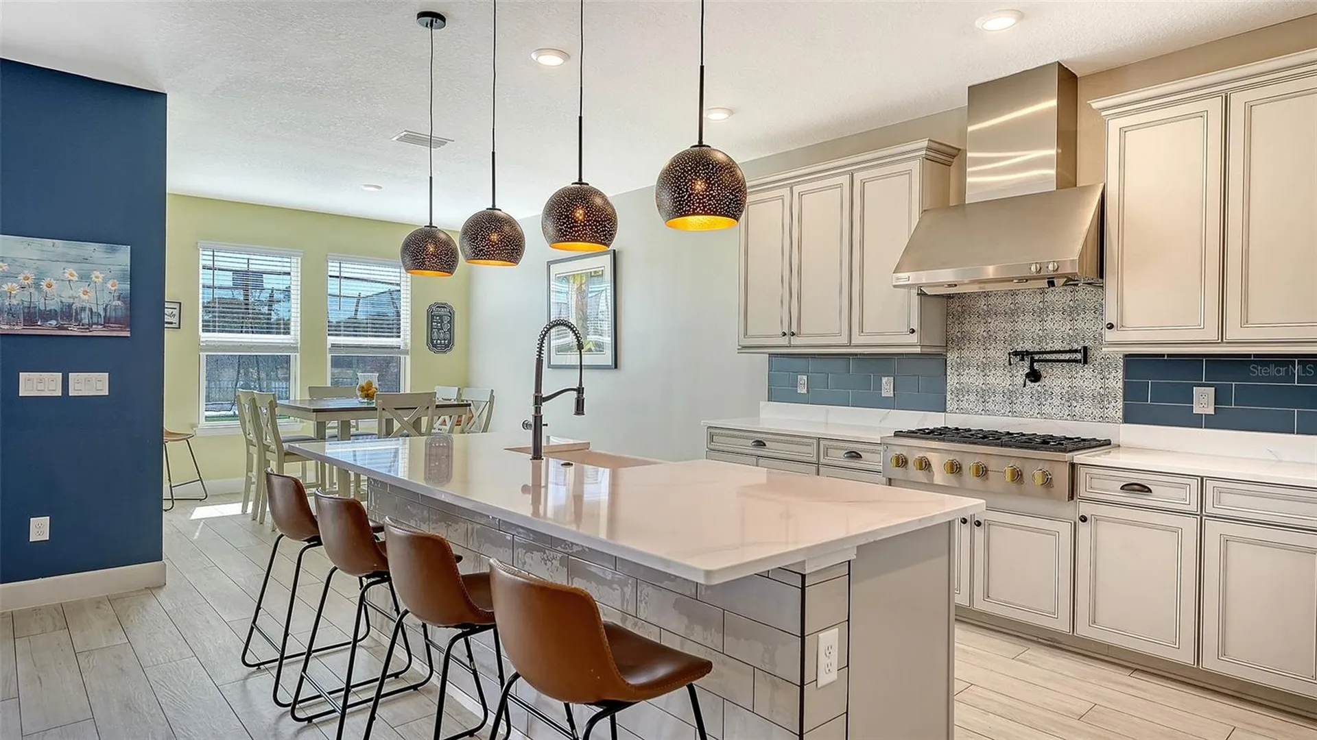 9491 Tequila Sunrise Drive Sarasota FL 34241