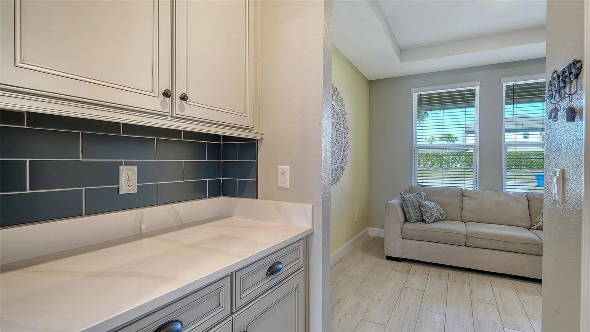 9491 Tequila Sunrise Drive Sarasota FL 34241