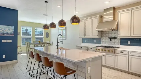 9491 Tequila Sunrise Drive Sarasota FL 34241