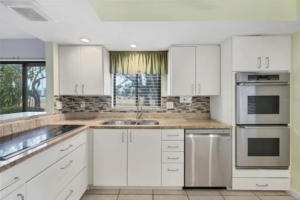 1111 W Faith Circle Bradenton FL 34212