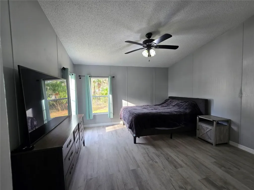 55921 Fern Road Astor FL 32102