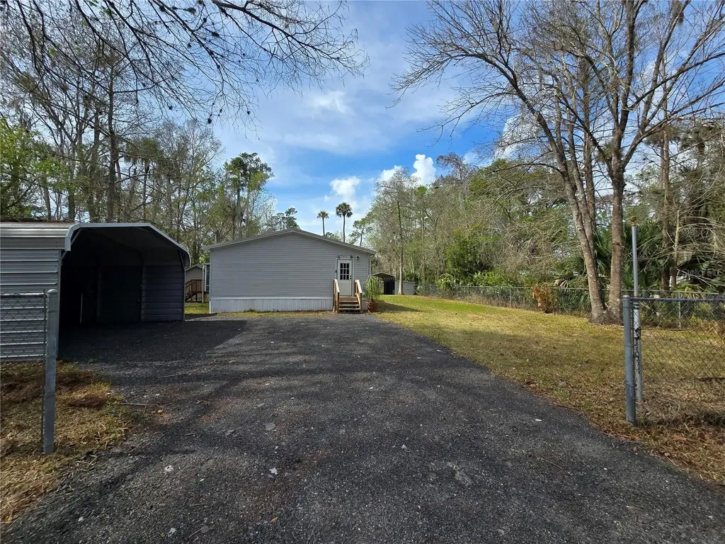 55921 Fern Road Astor FL 32102