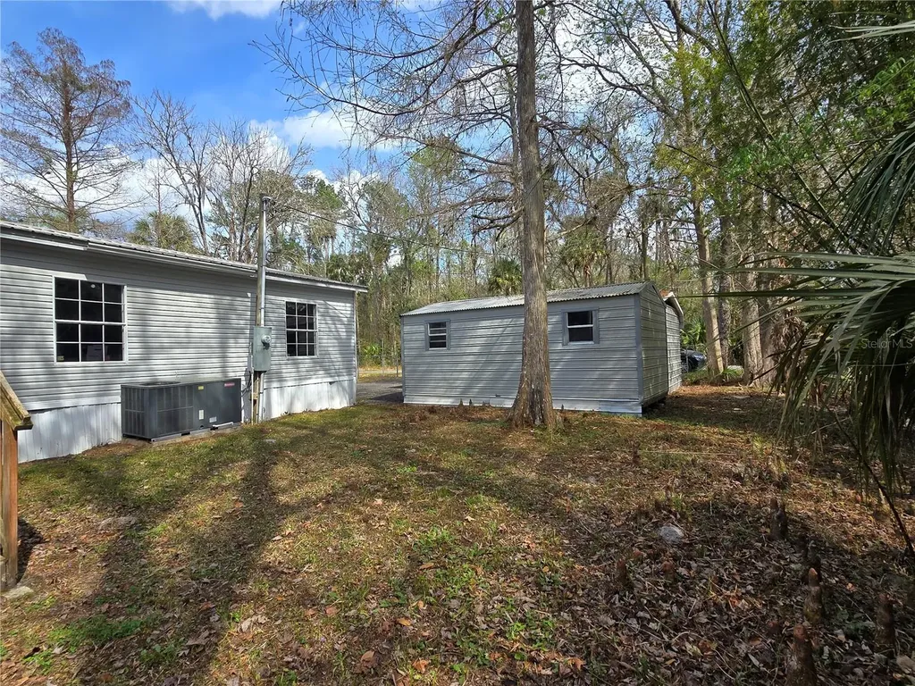 55921 Fern Road Astor FL 32102
