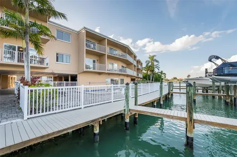 11605 3rd Street E Treasure Island FL 33706