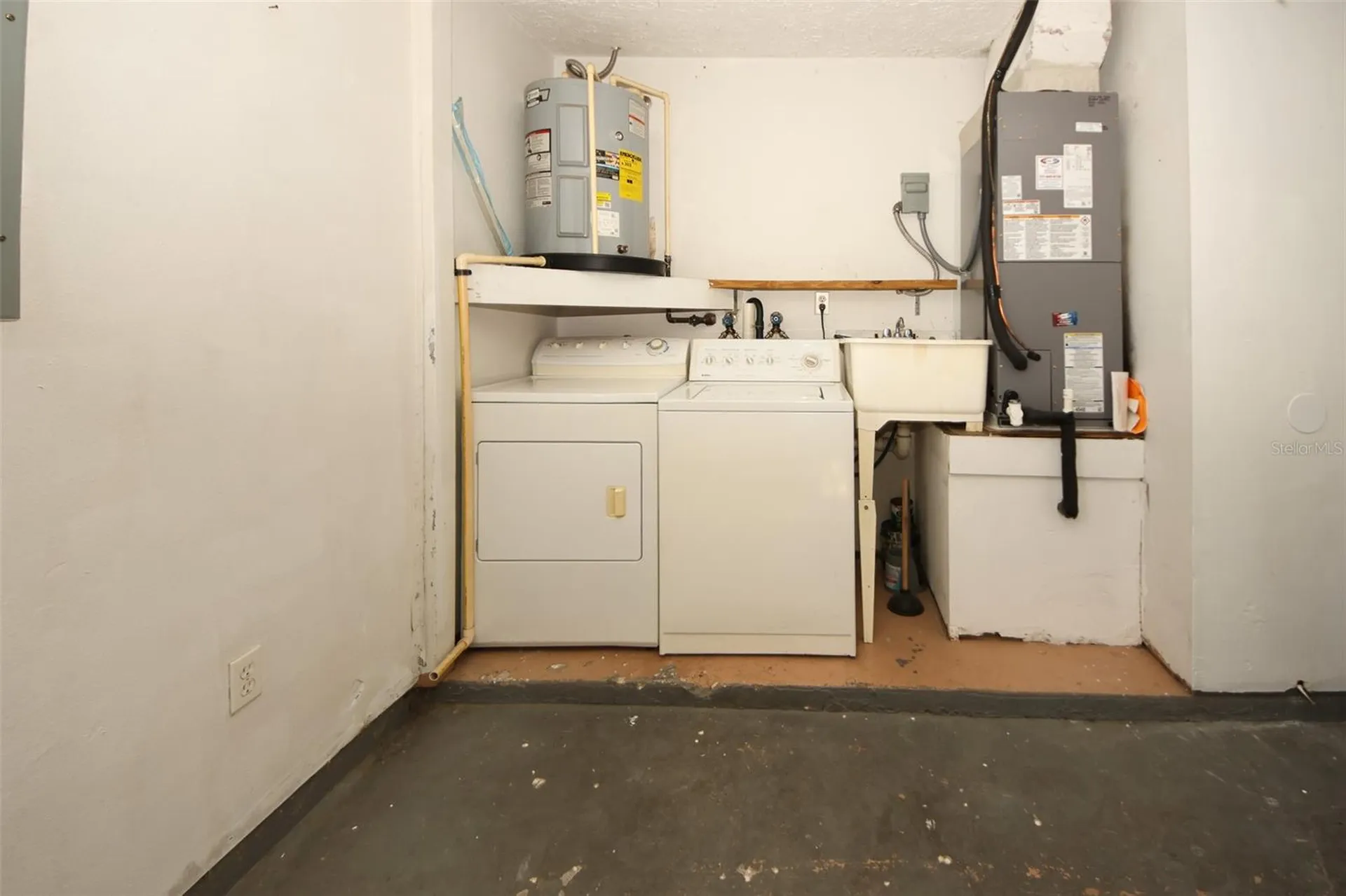 12809 Kellywood Circle Hudson FL 34669
