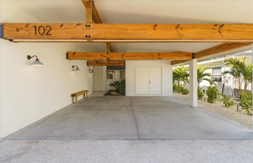 102 Tuna Street Anna Maria FL 34216