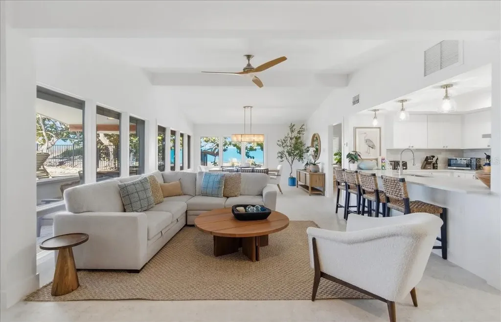 102 Tuna Street Anna Maria FL 34216